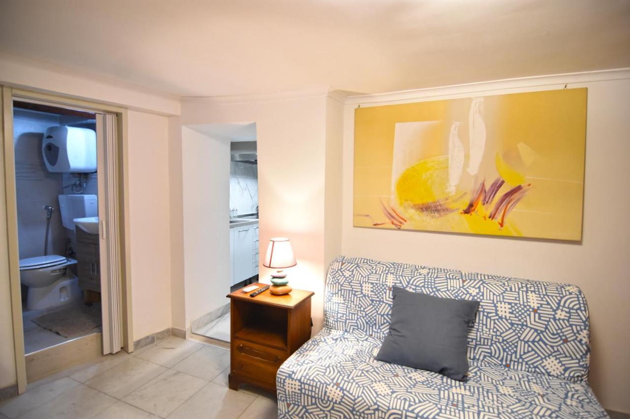 Lilliput Apartment Napoli Eksteriør billede