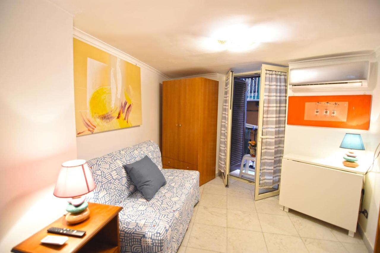 Lilliput Apartment Napoli Eksteriør billede