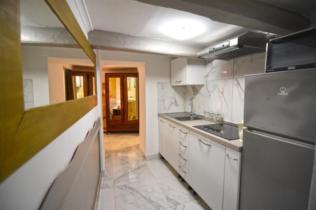 Lilliput Apartment Napoli Eksteriør billede